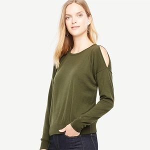 Extra fine merino wool cold shoulder sweater